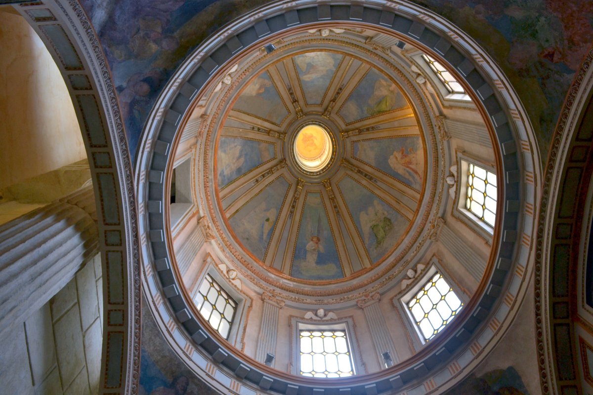 Pozzuoli, Naples. Cathedral of the Earth Ward
