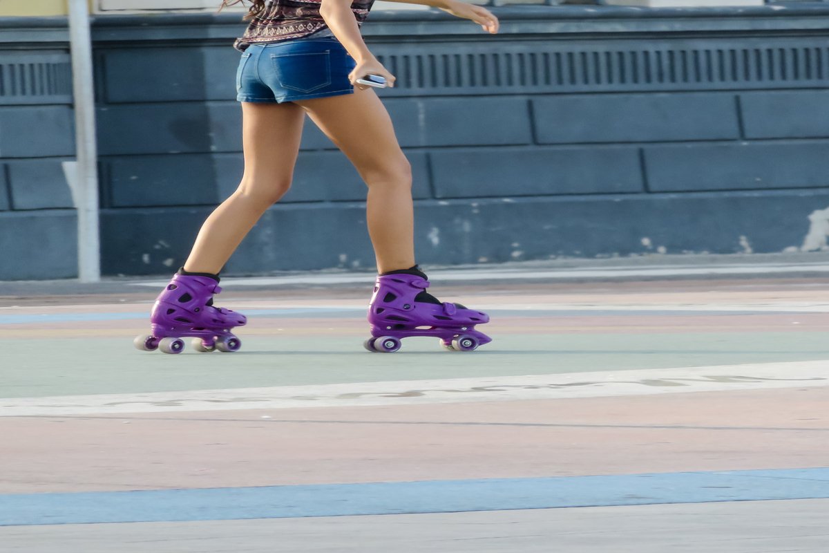 low-section-woman-skateboard